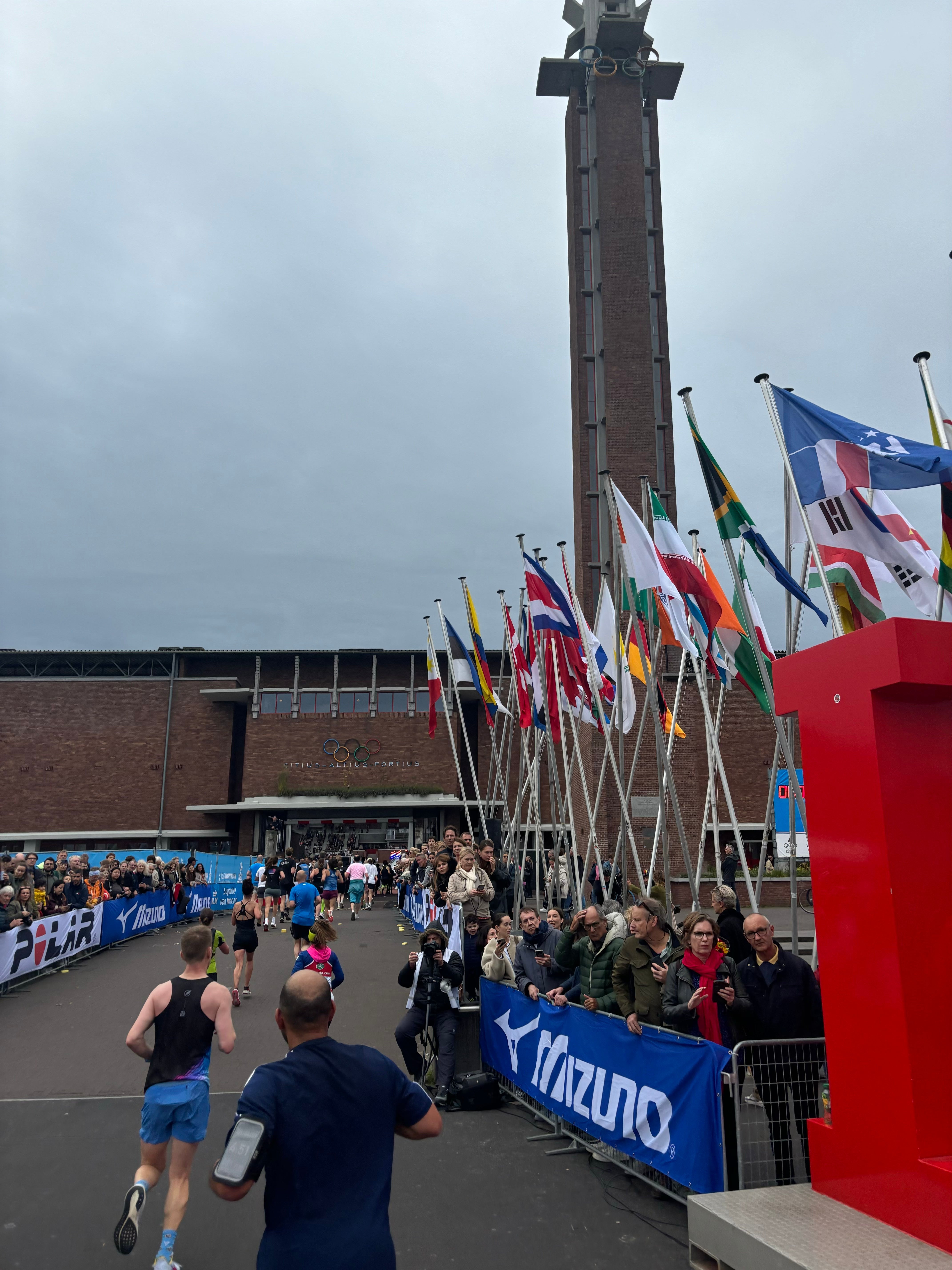 A Sporting Connection: Electro Cirkel (CALEX) and Action at the TCS Amsterdam Marathon