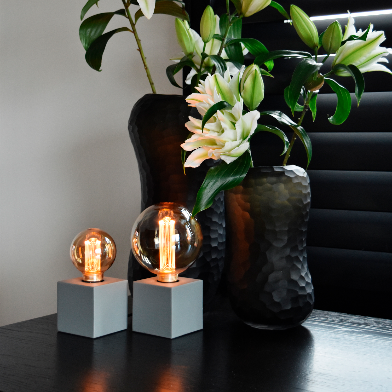 Calex Crown Series LED Bulb - E27 - A60 - Gold