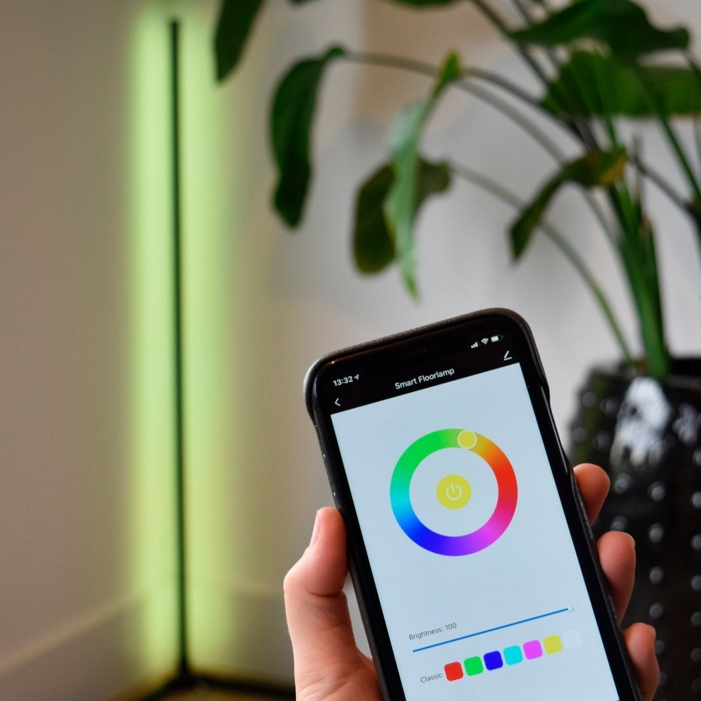Calex Smart Floor Lamp - RGB + CCT
