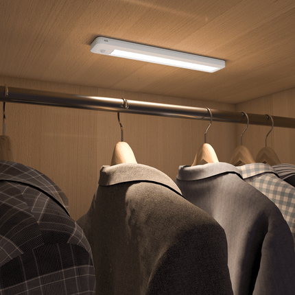 Calex Spot On Cabinet Lighting - Wireless - USB Rechargeable